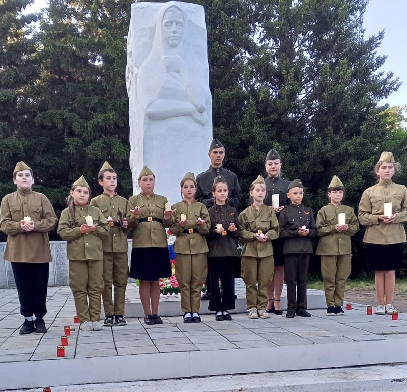 22 июня 2025 года в с.Элита возле памятника погибшим в Великой Отечественной войне «Скорбящая мать» состоялся митинг, посвященный дню памяти м скорби «Свеча памяти».